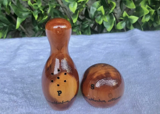Mid Century Bar Harbor Maine Bowling Pin & Ball Salt Pepper Shakers