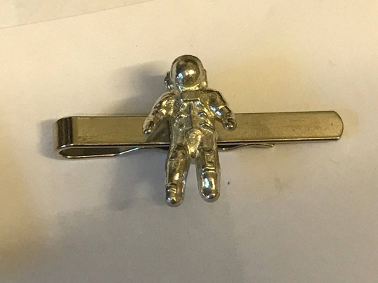 Astronaut Spaceman Tg252 Fine English Modern Pewter On A Tie Clip | Slide Made From