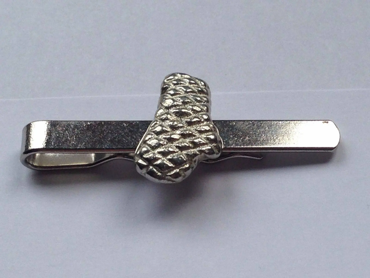 Oven Mitt-Glove Tg453 Fine English Modern Pewter On A Tie Clip | Slide Made From