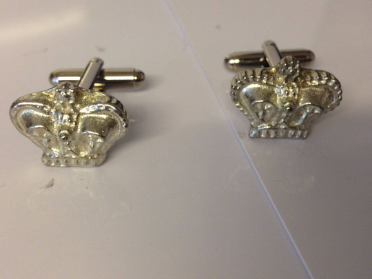 Royal Crown Tg377 Pair Of Cufflinks Made From Fine English Modern Pewter