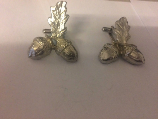 Oak Leaf & Acorns Tg447 Pair Of Cufflinks Made From Fine English Modern Pewter
