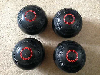 Are Lawn Bowls Size 0 for Beginners?